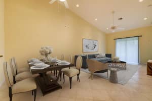 6500  Oxford Circle   102, Vero Beach, FL 32966 Sold 09/27/23