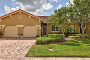 6500  Oxford Circle   102, Vero Beach, FL 32966 Sold 09/27/23
