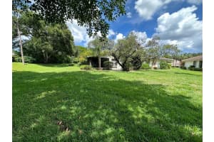 10852  Stafford Circle  N, Boynton Beach, FL 33436 Sold 08/11/23