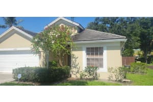 4323  Grosvenor Court, West Palm Beach, FL 33409 Sold 10/13/23