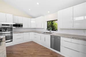 4180  Bocaire Boulevard, Boca Raton, FL 33487 Sold 03/22/24