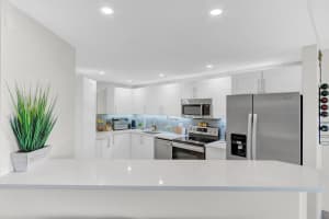 5800  Camino Del Sol    201, Boca Raton, FL 33433 Sold 08/24/23