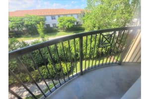 4199 N Haverhill Road   113, West Palm Beach, FL 33417 Sold 11/28/23