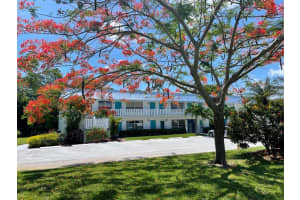 2929 SE Ocean Boulevard   107-3, Stuart, FL 34996 Sold 08/01/23