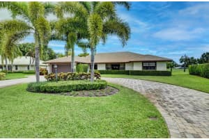 4589 S Lake Drive, Boynton Beach, FL 33436 Sold 08/28/23