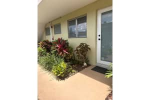 960 Crystal Lake Drive 112, Pompano Beach, Fl 33064, Pompano Beach