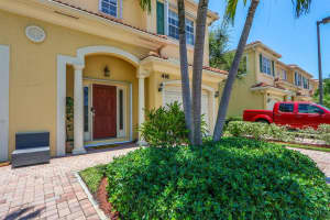 416  Marbella Drive, North Palm Beach, FL 33403 Sold 08/07/23