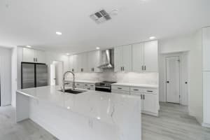 10644  Avenue Of The Pga, Palm Beach Gardens, FL 33418 Sold 09/01/23