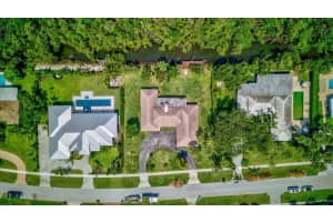11823  Lake Shore Place, Palm Beach Gardens, FL 33408 Sold 11/20/23