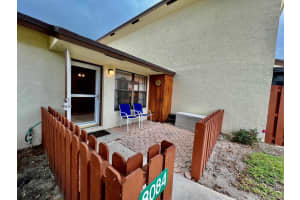 8084 SE Villa Circle, Hobe Sound, FL 33455 Sold 10/23/23