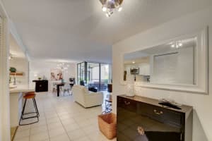 950  Egret Circle   5110, Delray Beach, FL 33444 Sold 10/03/23