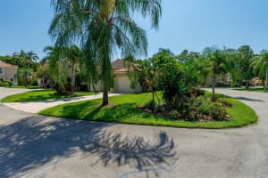 1712  Shoreside Circle, Wellington, FL 33414 Sold 10/10/23