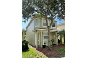 2566 SE Pineland Drive, Port St Lucie, FL 34952 Sold 09/11/23