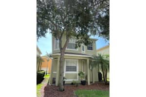 2566 SE Pineland Drive, Port St Lucie, FL 34952 Sold 09/11/23