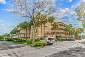 800  Jeffery Street   308, Boca Raton, FL 33487 Sold 02/29/24