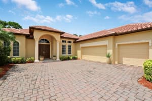 874 SW Grand Reserves Boulevard, Port St Lucie, FL 34986 Sold 11/29/23