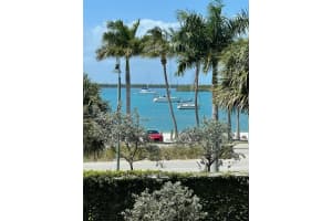 35  Harbour Isle Drive  W 206, Fort Pierce, FL 34949 Sold 07/20/23