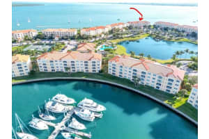 30  Harbour Isle Drive  W 304, Fort Pierce, FL 34949 Sold 08/25/23