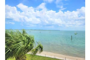 30  Harbour Isle Drive  W 304, Fort Pierce, FL 34949 Sold 08/25/23