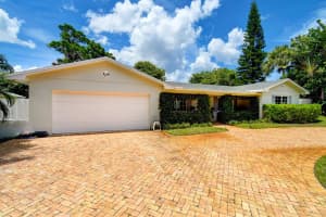 909 SW 27th Terrace, Boynton Beach, FL 33435 Sold 05/22/24