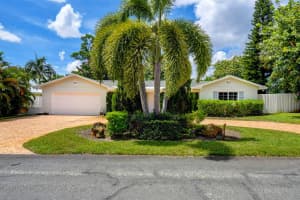 909 SW 27th Terrace, Boynton Beach, FL 33435 Sold 05/22/24