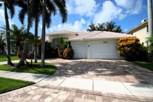 846 NE 70th Street, Boca Raton, FL 33487 Sold 08/22/23