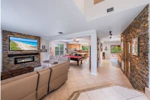 204  Lone Pine Drive, Palm Beach Gardens, FL 33410 Sold 11/06/23