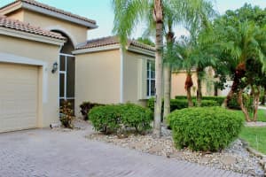 10697  Oak Bend Way, Wellington, FL 33414 Sold 08/11/23