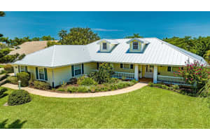 1516 Eagles Cir, Sebastian, FL 32958, Sold 03/27/24