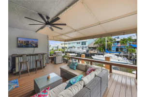 732 NE 12th Terrace   2, Boynton Beach, FL 33435 Sold 11/15/23