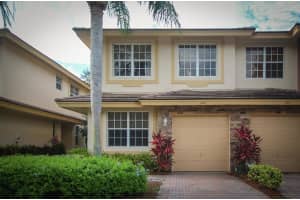 388 SE Bloxham Way, Stuart, FL 34994 Sold 08/17/23