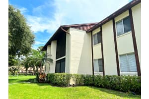 4933  Sable Pine Circle   B2, West Palm Beach, FL 33417 Sold 08/11/23