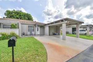 6850  Moonlit Drive, Delray Beach, FL 33446 Sold 11/07/23