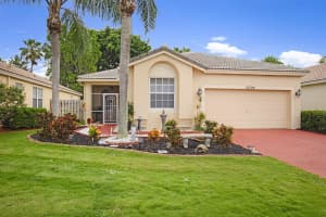 10709  Oak Bend Way, Wellington, FL 33414 Sold 09/25/23