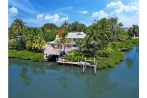 6  Mindoro Street, Sewalls Point, FL 34996 Sold 09/29/23