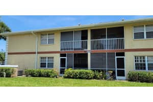 1554 SE Royal Green Circle   101, Port St Lucie, FL 34952 Sold 07/31/23