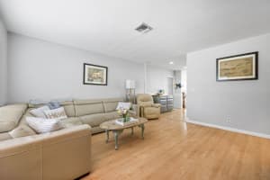 143  Village Circle, Jupiter, FL 33458 Sold 08/16/23