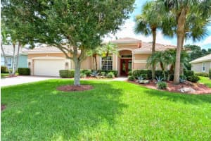 821 SW Blue Stem Way, Stuart, FL 34997 Sold 11/22/23