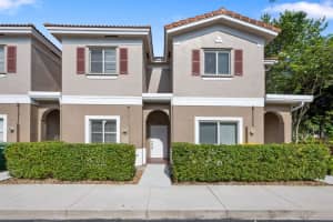 4403  Woodland Circle   4403, Tamarac, FL 33319 Sold 09/29/23