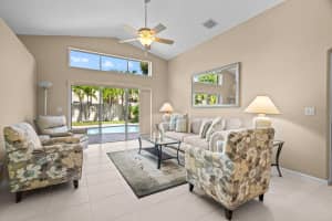 3906  Torres Circle, West Palm Beach, FL 33409 Sold 08/11/23