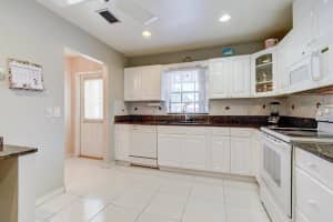 496  Holyoke Lane, Lake Worth Beach, FL 33467 Sold 09/29/23