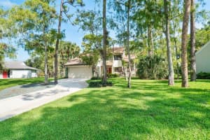 95  Saint Davids Way, Wellington, FL 33414 Sold 10/03/23