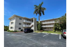 2647 N Garden Drive   104, Lake Worth Beach, FL 33461 Sold 11/28/23