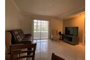 2647 N Garden Drive   104, Lake Worth Beach, FL 33461 Sold 11/28/23