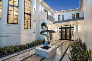 880  Berkeley Street, Boca Raton, FL 33487 Sold 05/03/24