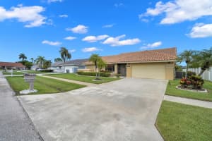 6039  Sunberry Circle, Boynton Beach, FL 33437 Sold 09/20/23