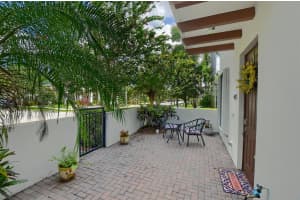 4672  Monarch Way, Coconut Creek, FL 33073 Sold 08/29/23