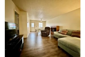 716  Nantucket Circle, Lake Worth Beach, FL 33467 Sold 02/16/24