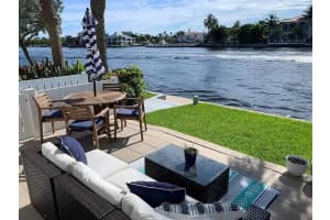 942  Jeffery Street, Boca Raton, FL 33487 Sold 08/31/23