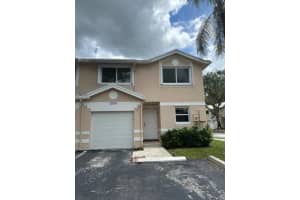 12172 SW 50th Court, Cooper City, FL 33330 Sold 08/31/23